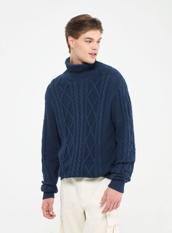 Turtleneck sweater with braids blue