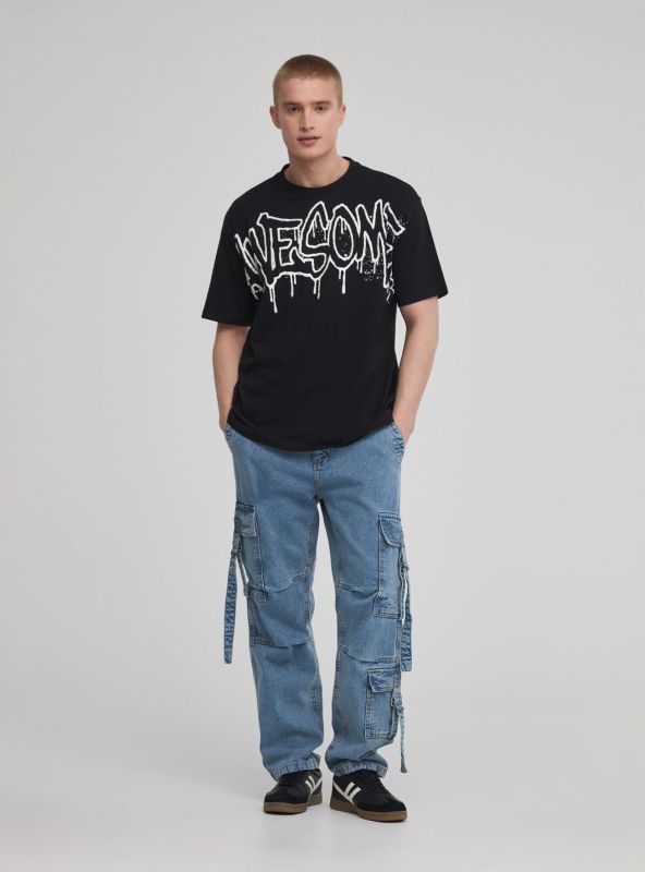 Oversized T-shirt with graffiti print black